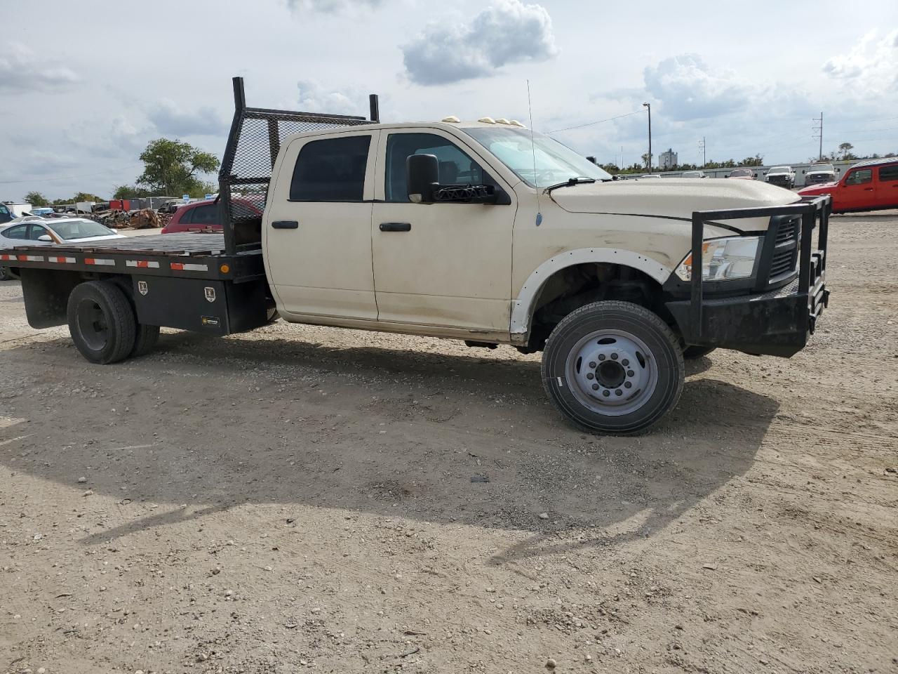 2012 Dodge Ram 5500 St - Image 4