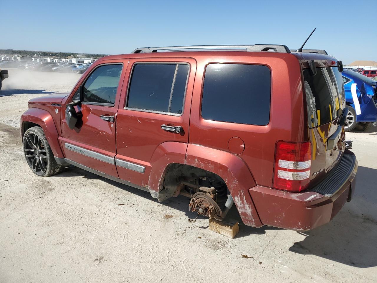 2008 Jeep Liberty Sport - Фото 2