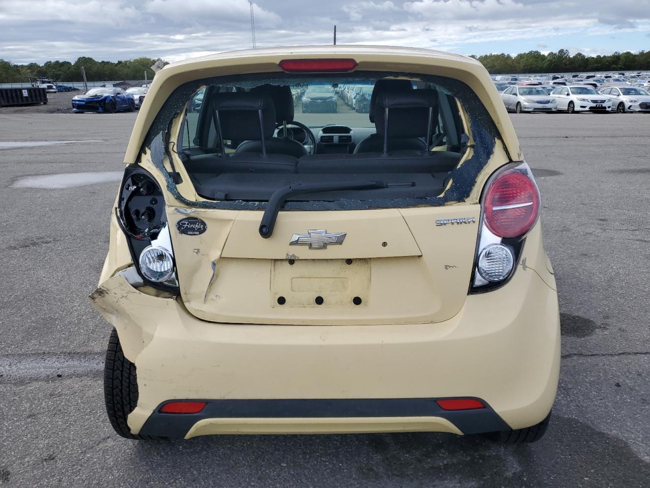 2015 Chevrolet Spark 1Lt - Фото 6
