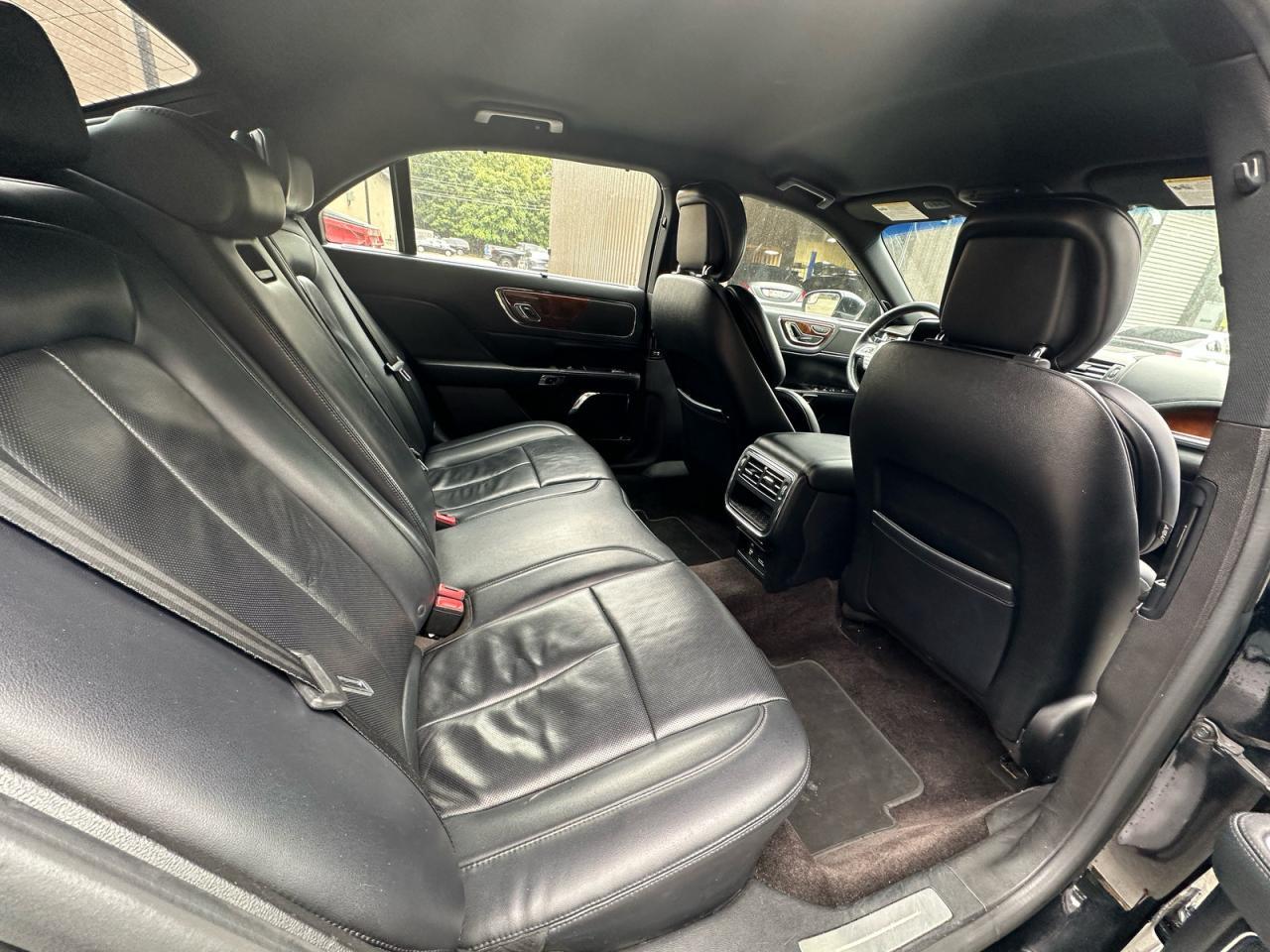 2018 Lincoln Continental - Фото 6