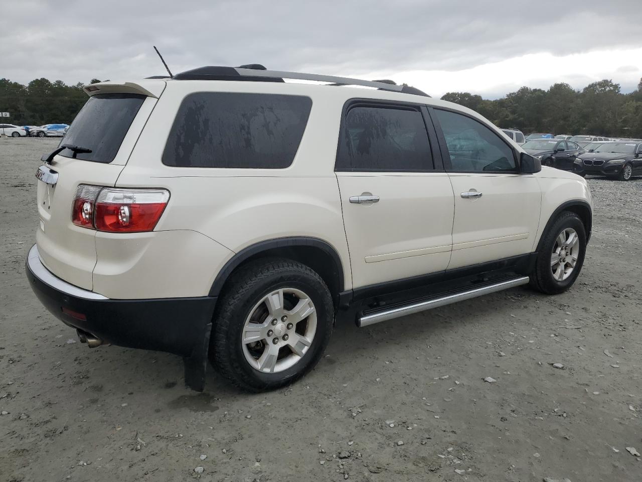 2012 GMC Acadia Sle - Image 3
