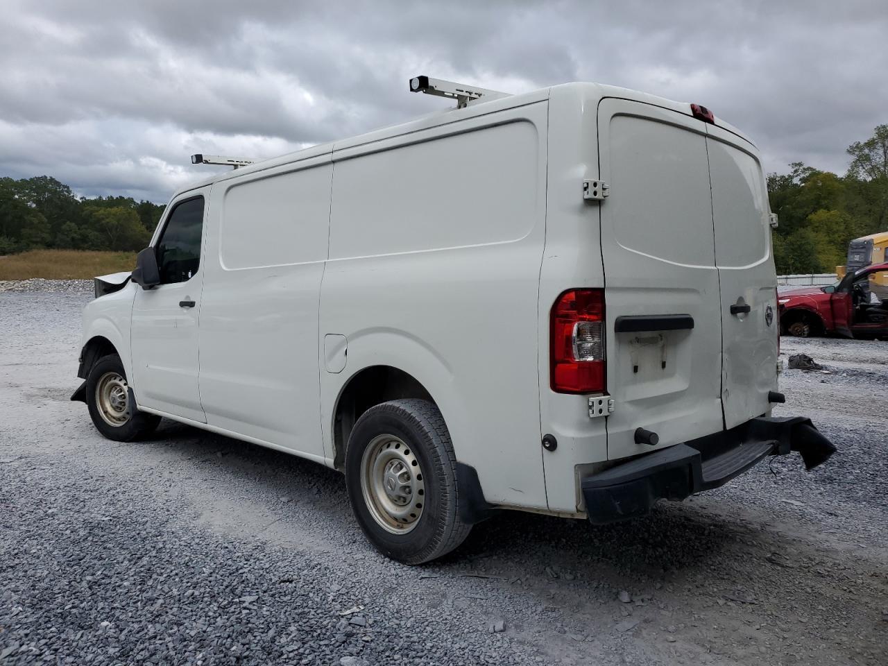 2016 Nissan Nv 1500 S - Фото 2