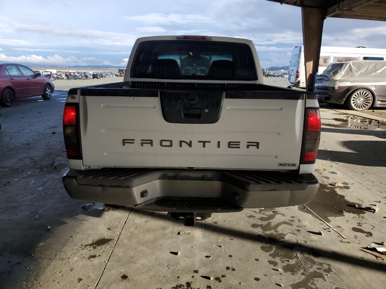 2004 Nissan Frontier Crew Cab Xe V6 - Фото 6