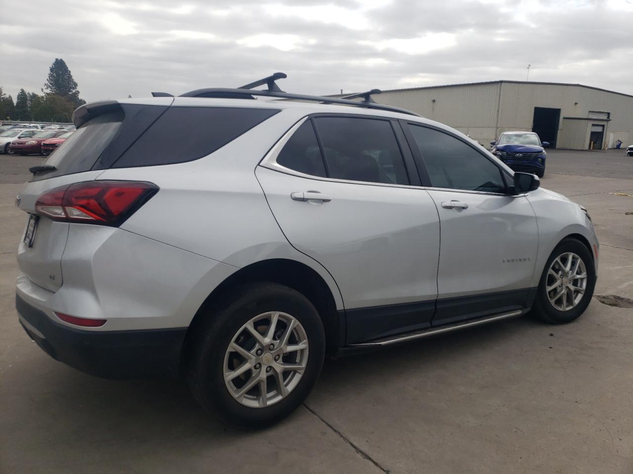 2022 Chevrolet Equinox Lt - Фото 3