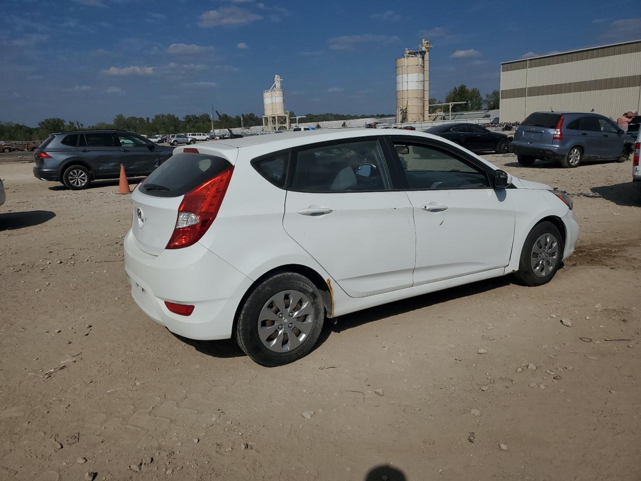 2015 Hyundai Accent Gs - Фото 3