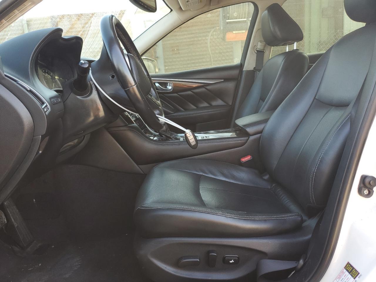 2018 Infiniti Q50 Luxe - Image 7