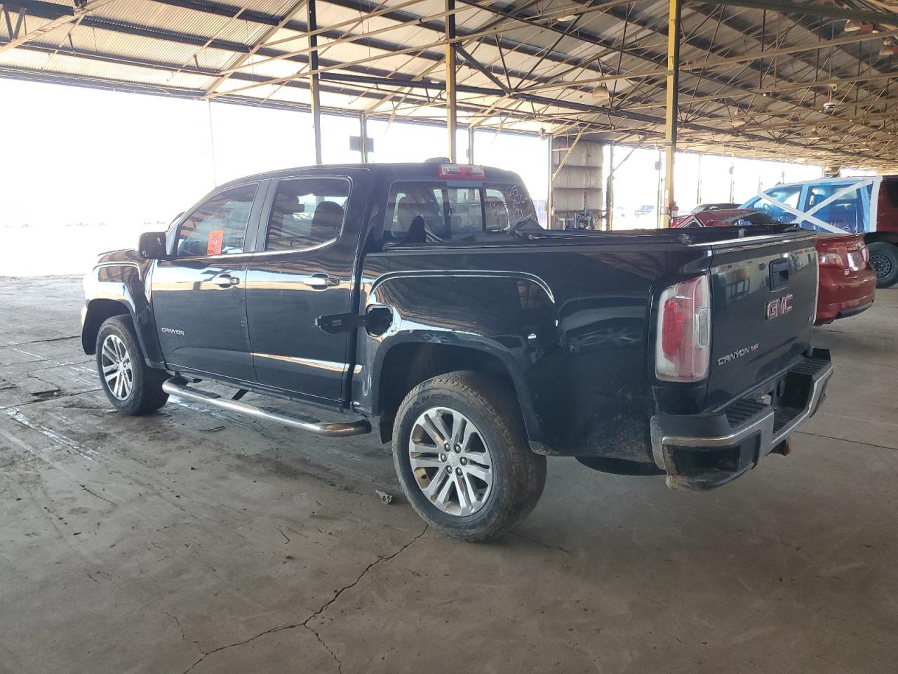 2018 GMC Canyon Slt - Image 2