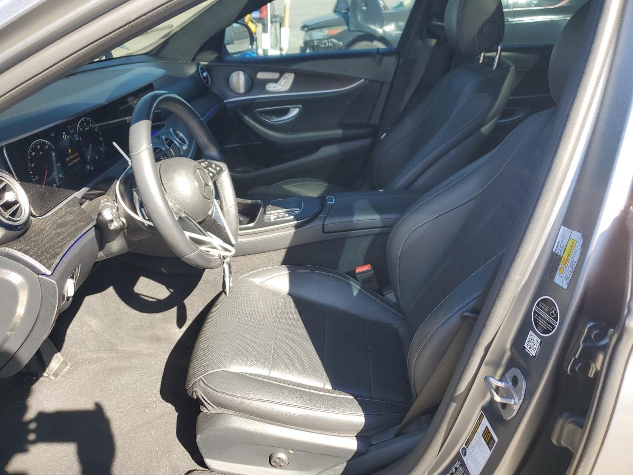 2022 Mercedes-Benz E 350 - Фото 7