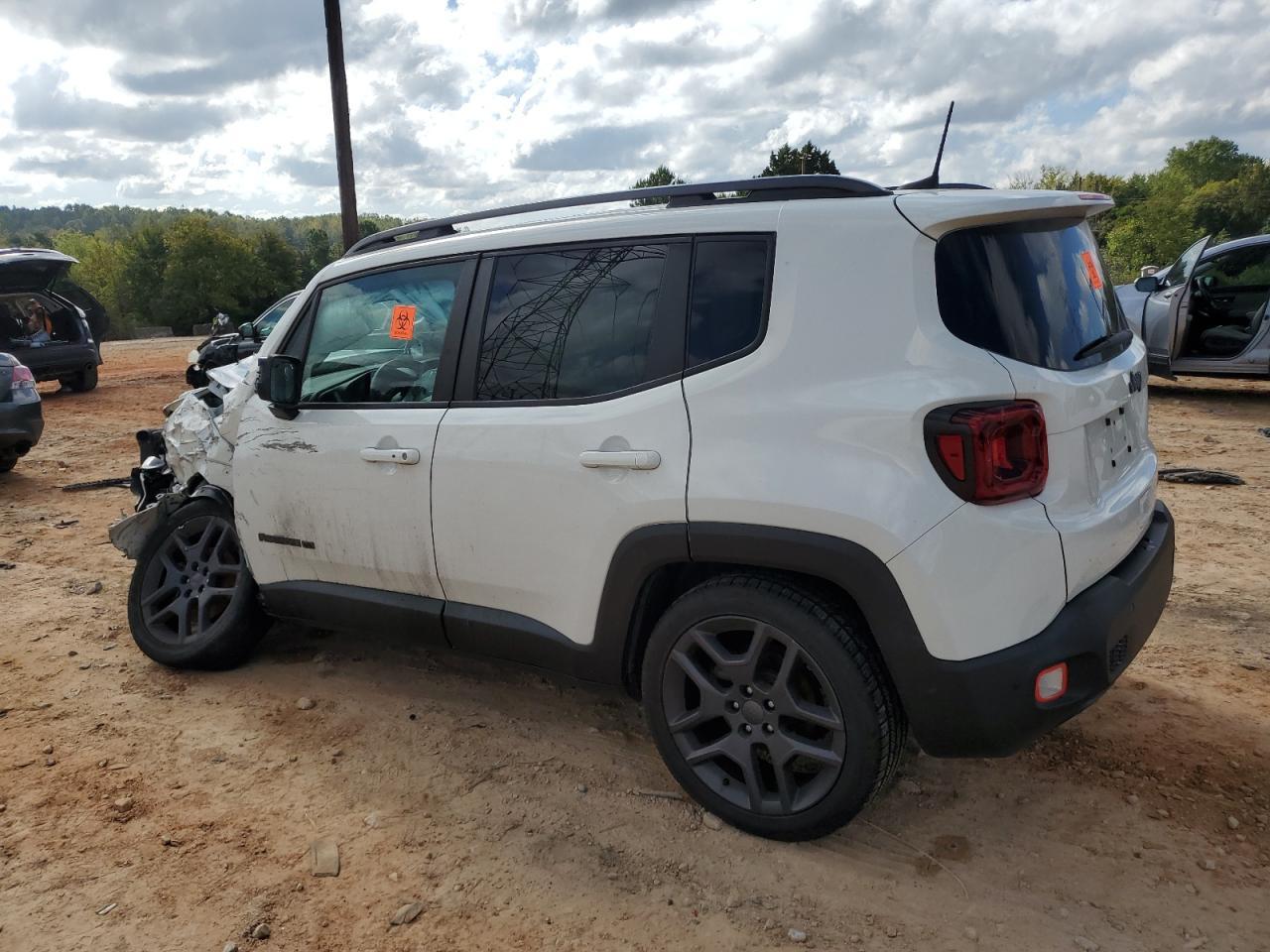 2021 Jeep Renegade Latitude - Фото 2