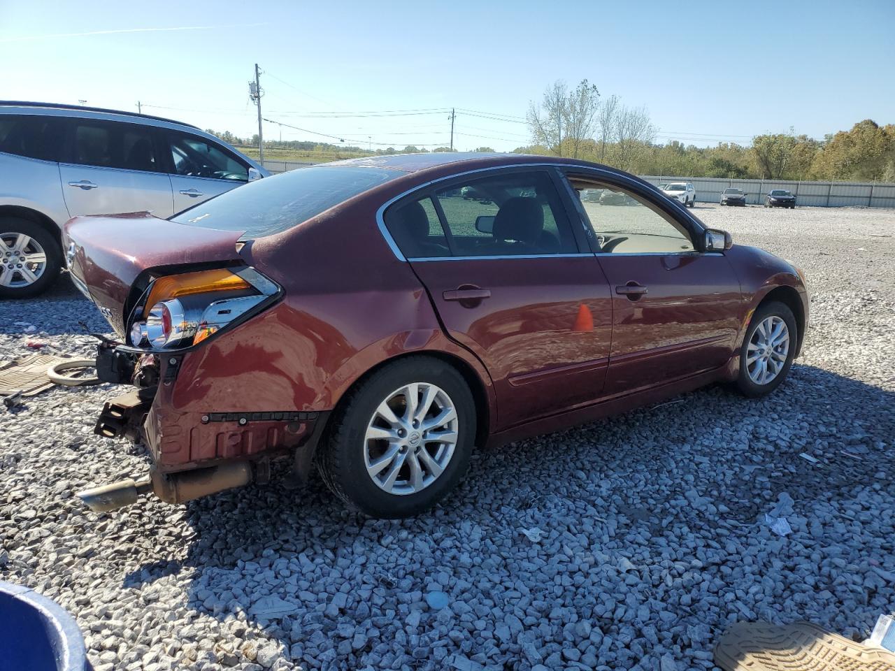 2010 Nissan Altima Base - Фото 3