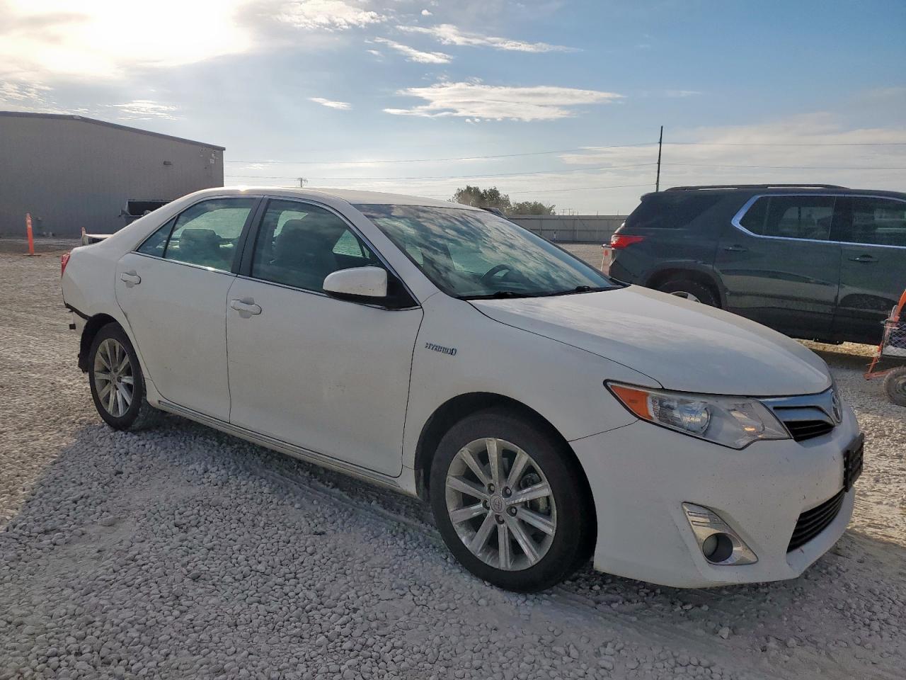 2014 Toyota Camry Hybrid - Фото 4