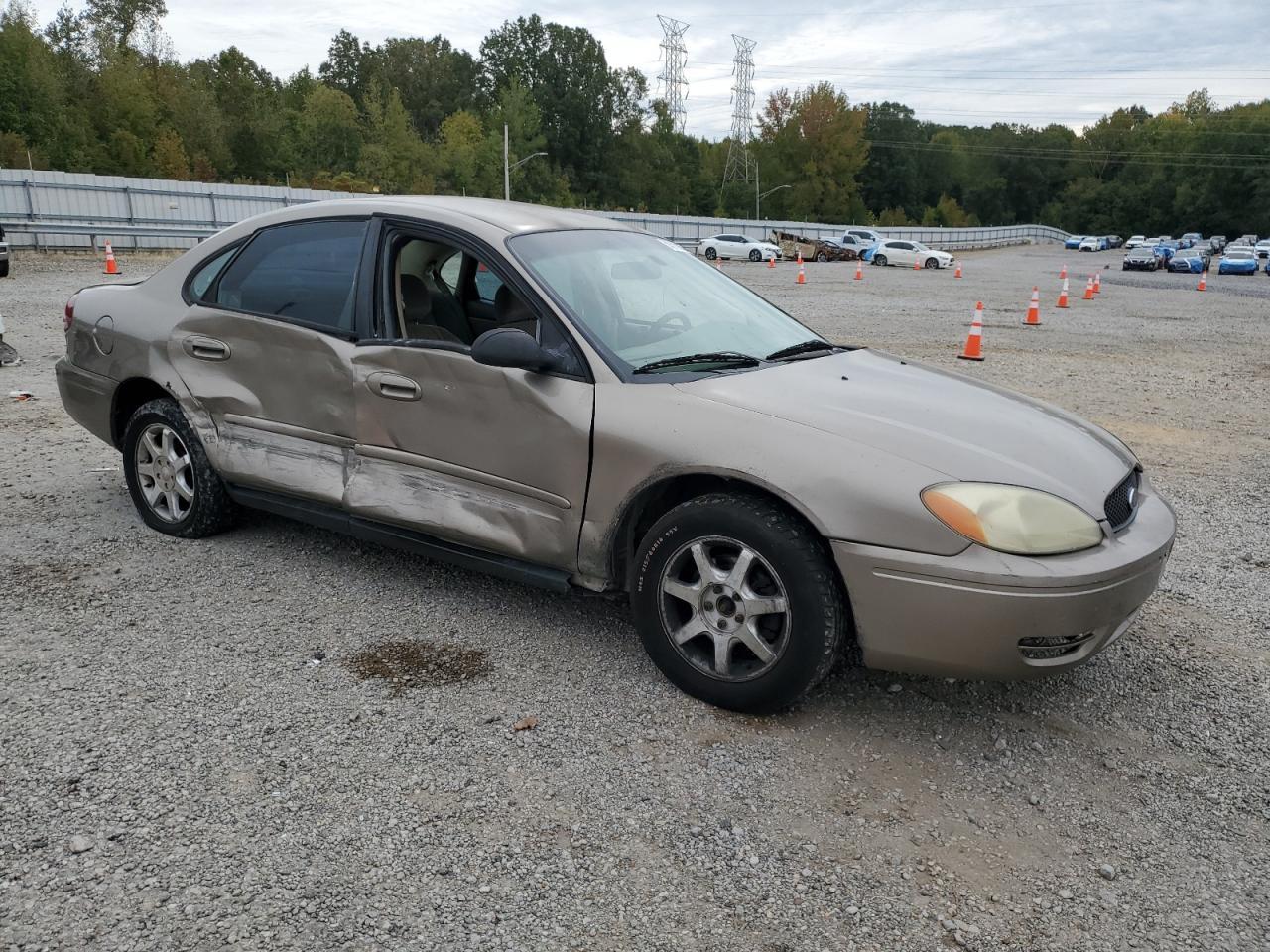 2005 Ford Taurus Se - Image 4