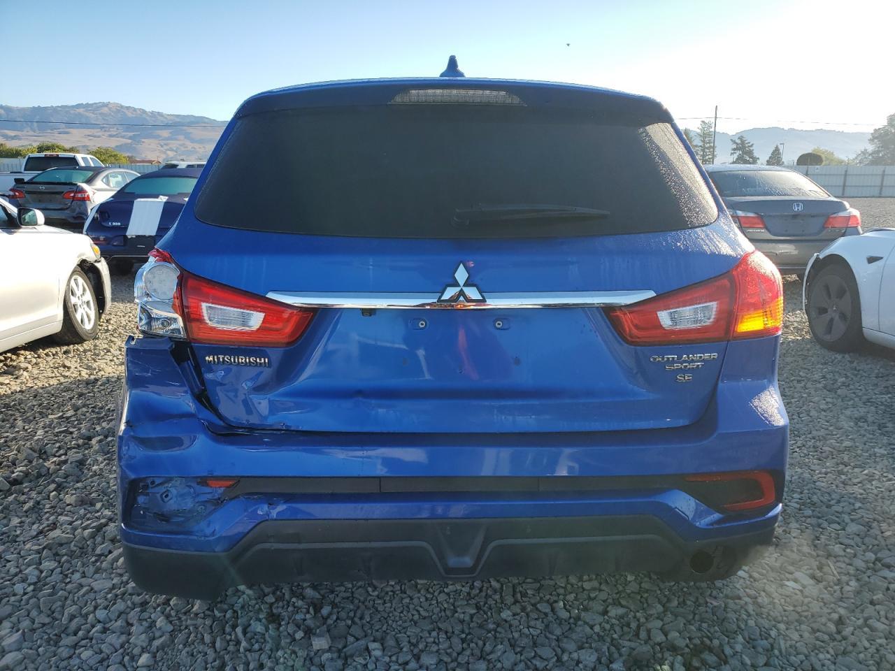 2018 Mitsubishi Outlander Sport Es - Image 6
