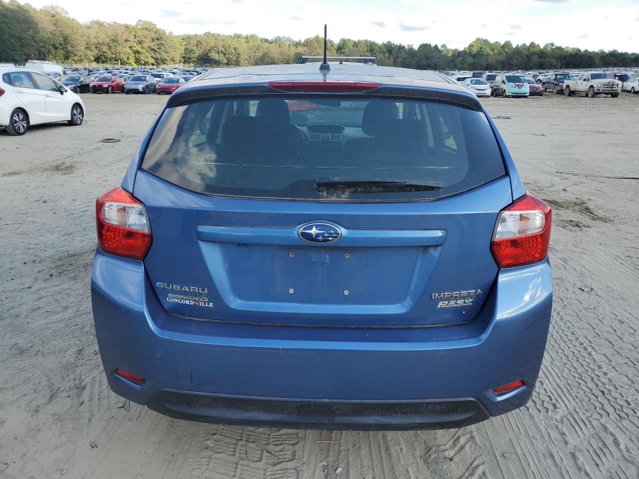 2016 Subaru Impreza Premium - Фото 6