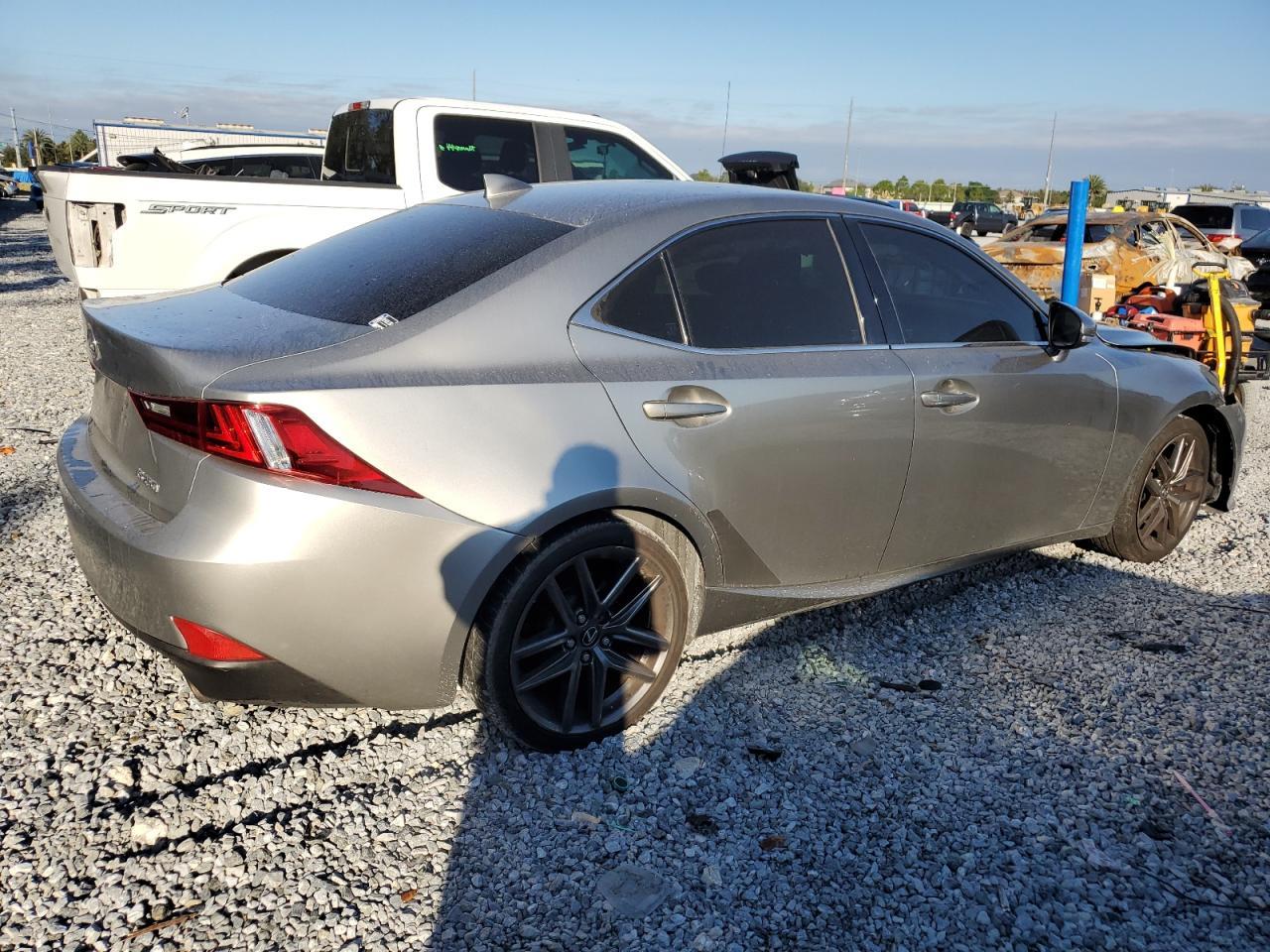 2014 Lexus Is 250 - Image 3