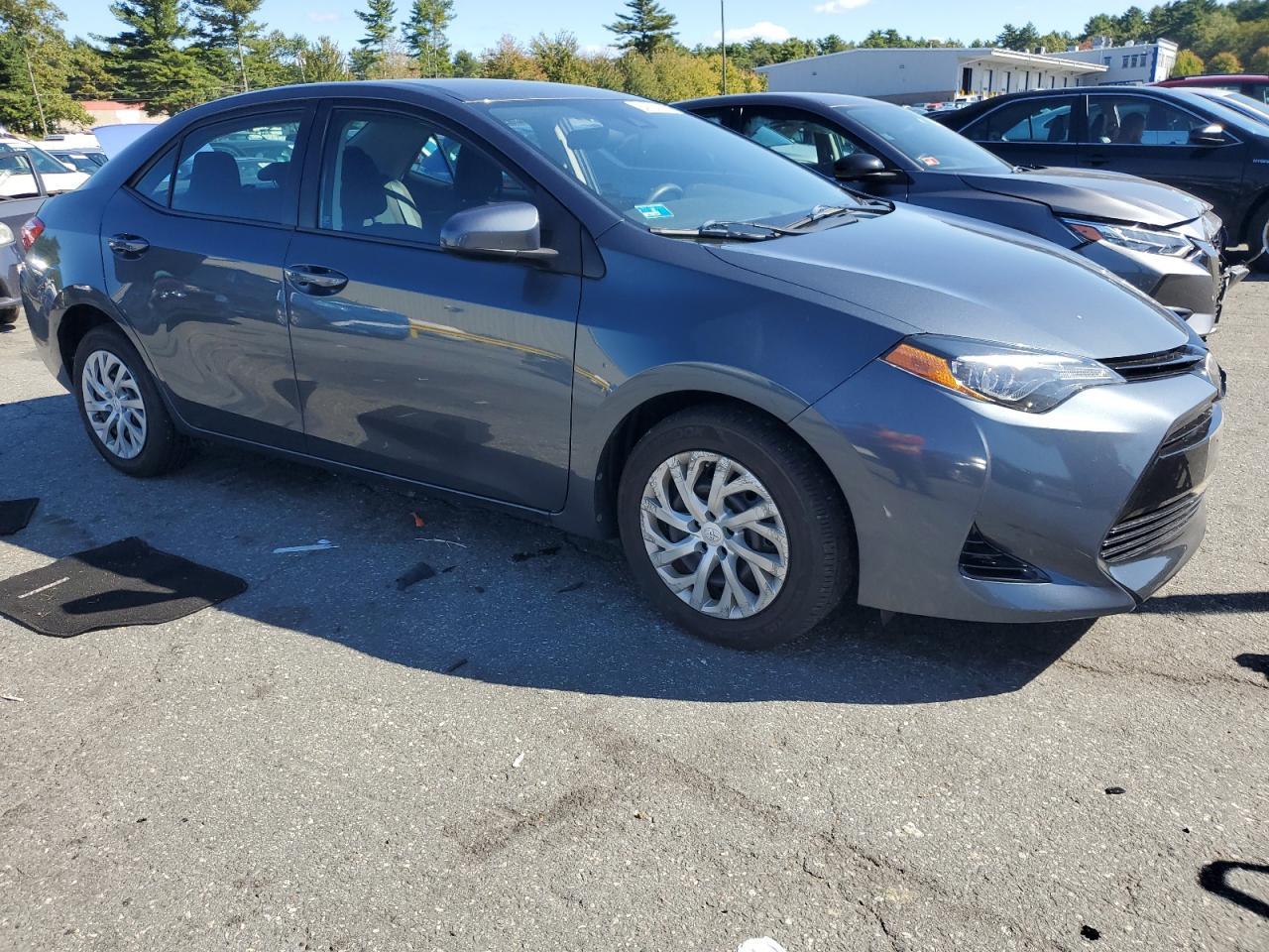 2017 Toyota Corolla L - Фото 4