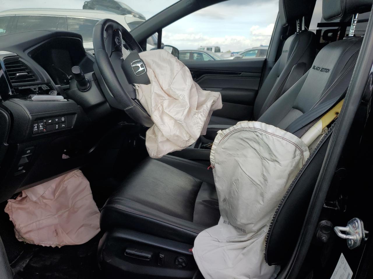 2023 Honda Odyssey Black Edition - Фото 7