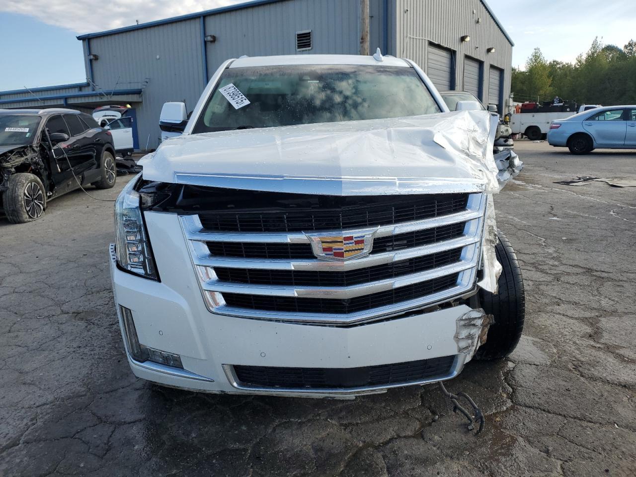 2020 Cadillac Escalade Premium Luxury - Фото 5