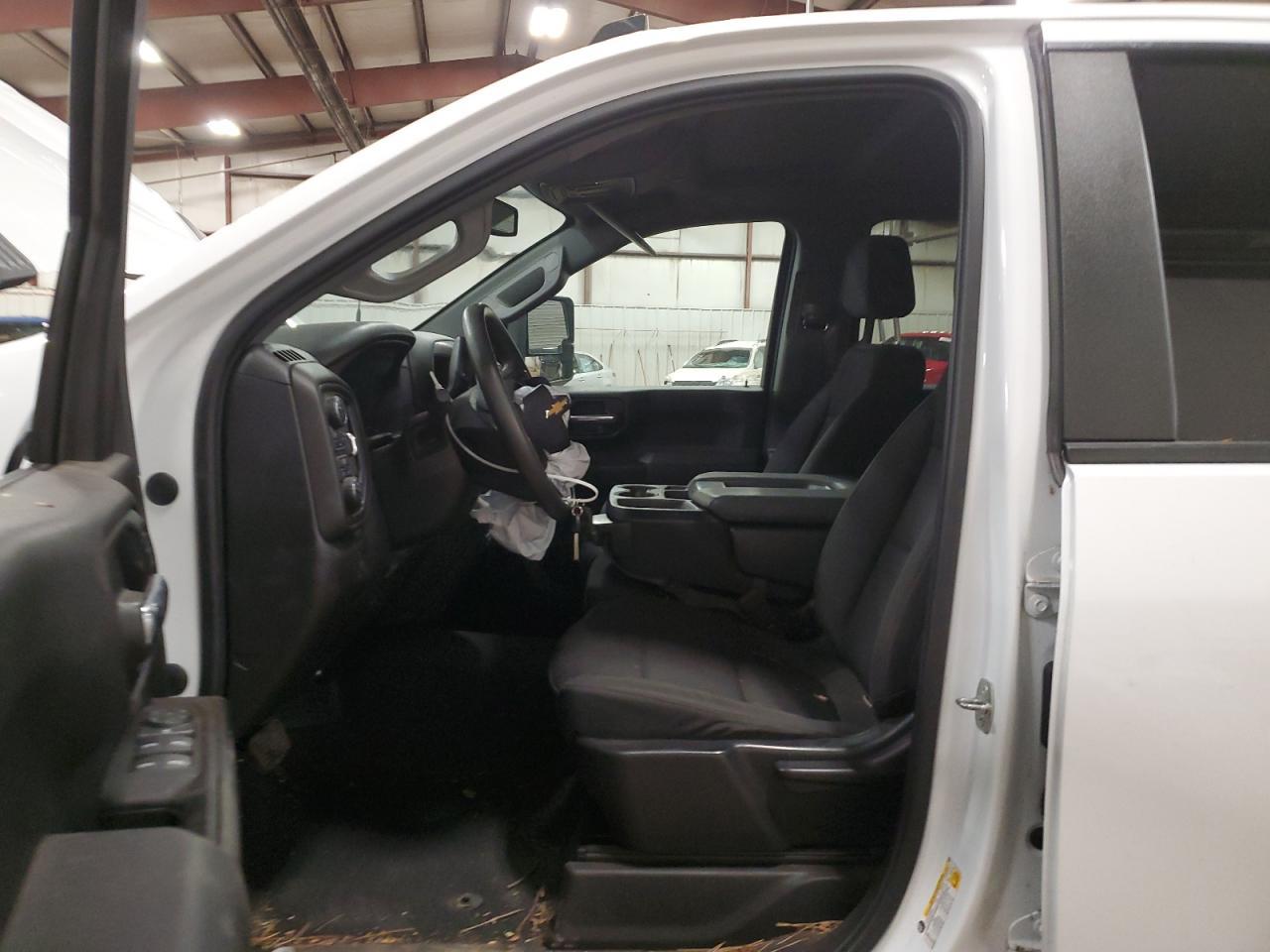 2023 Chevrolet Silverado K2500 Custom - Фото 7