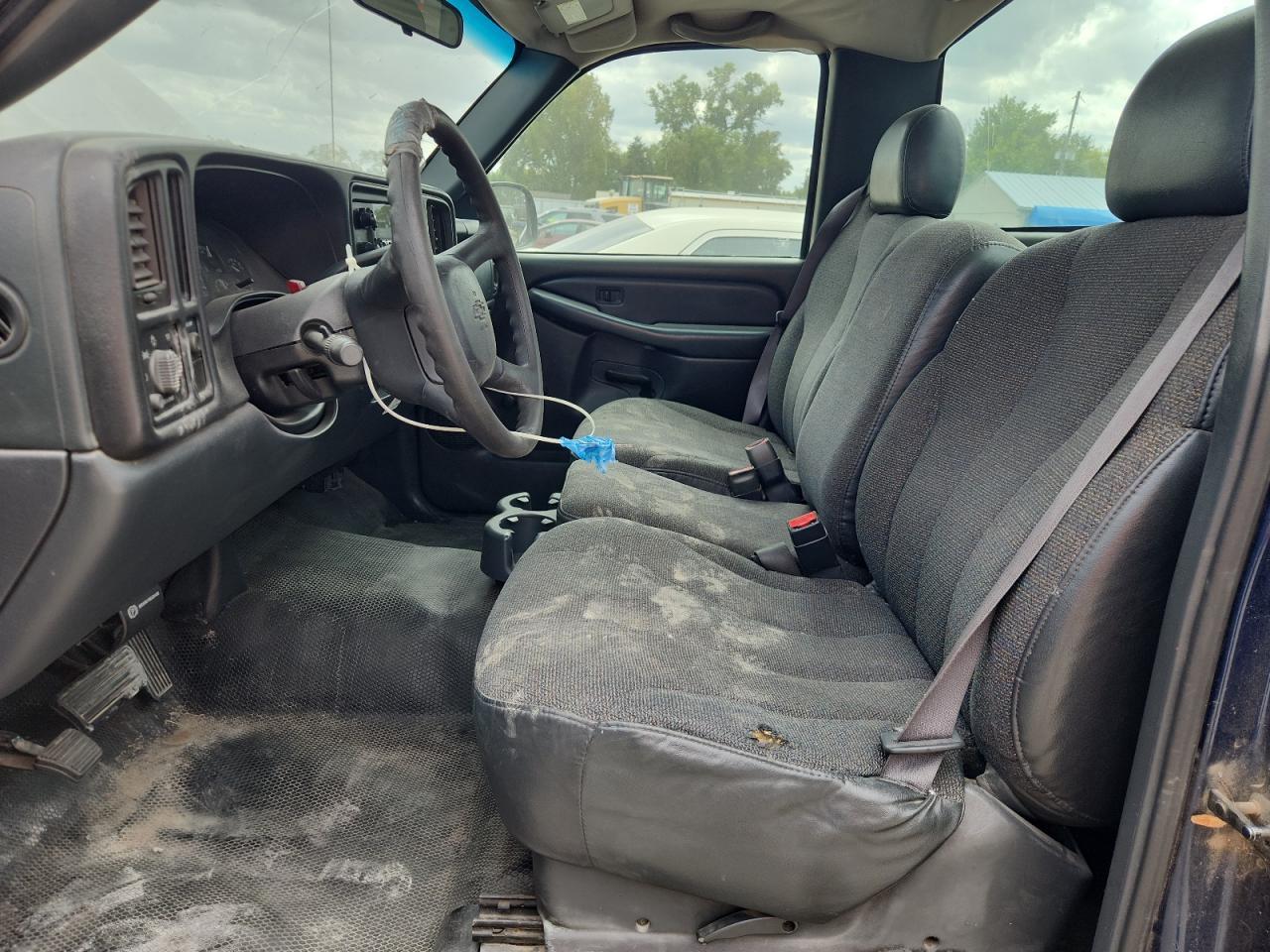 2001 Chevrolet Silverado C1500 - Фото 7