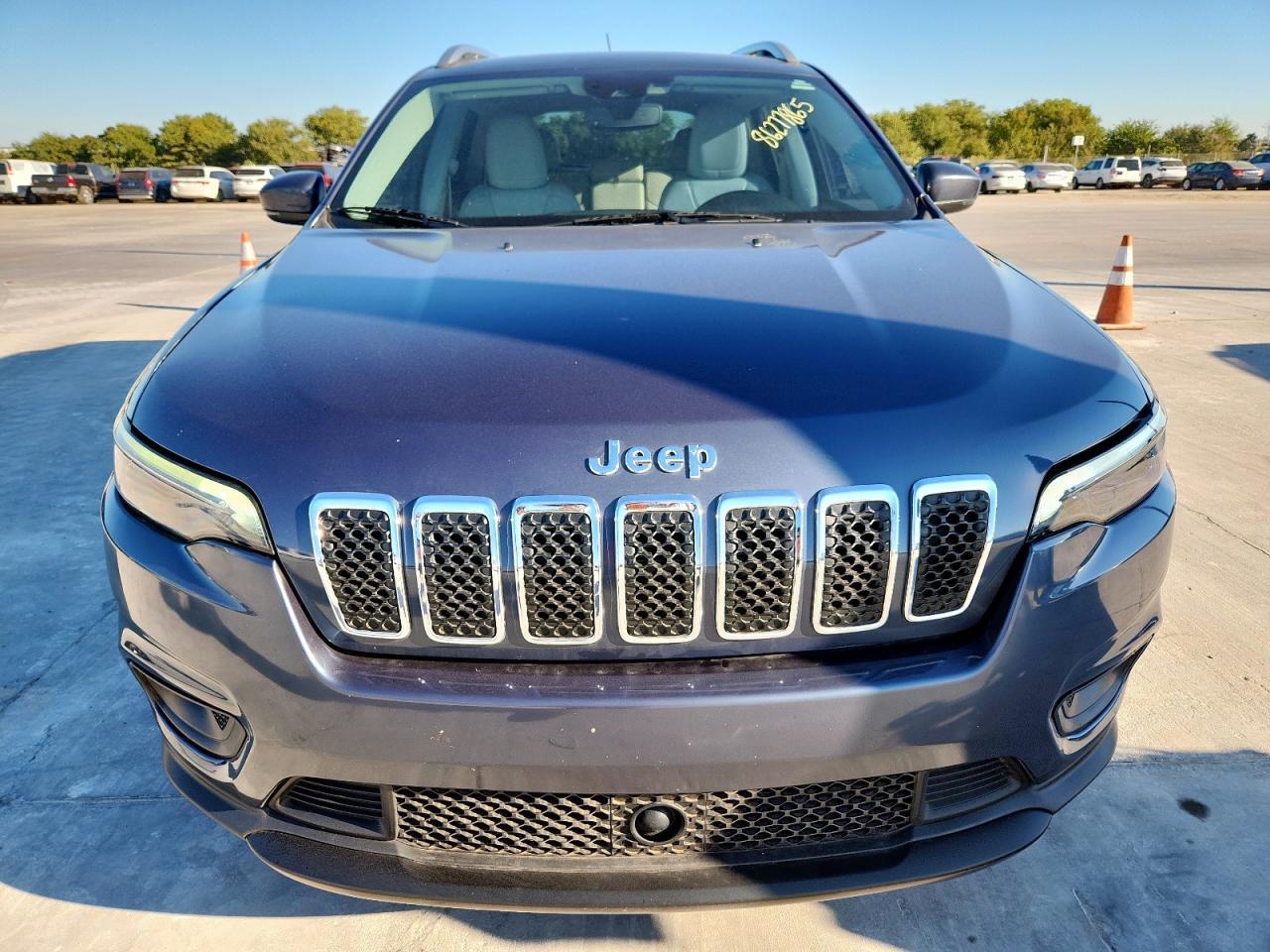 2020 Jeep Cherokee Latitude Plus - Image 5