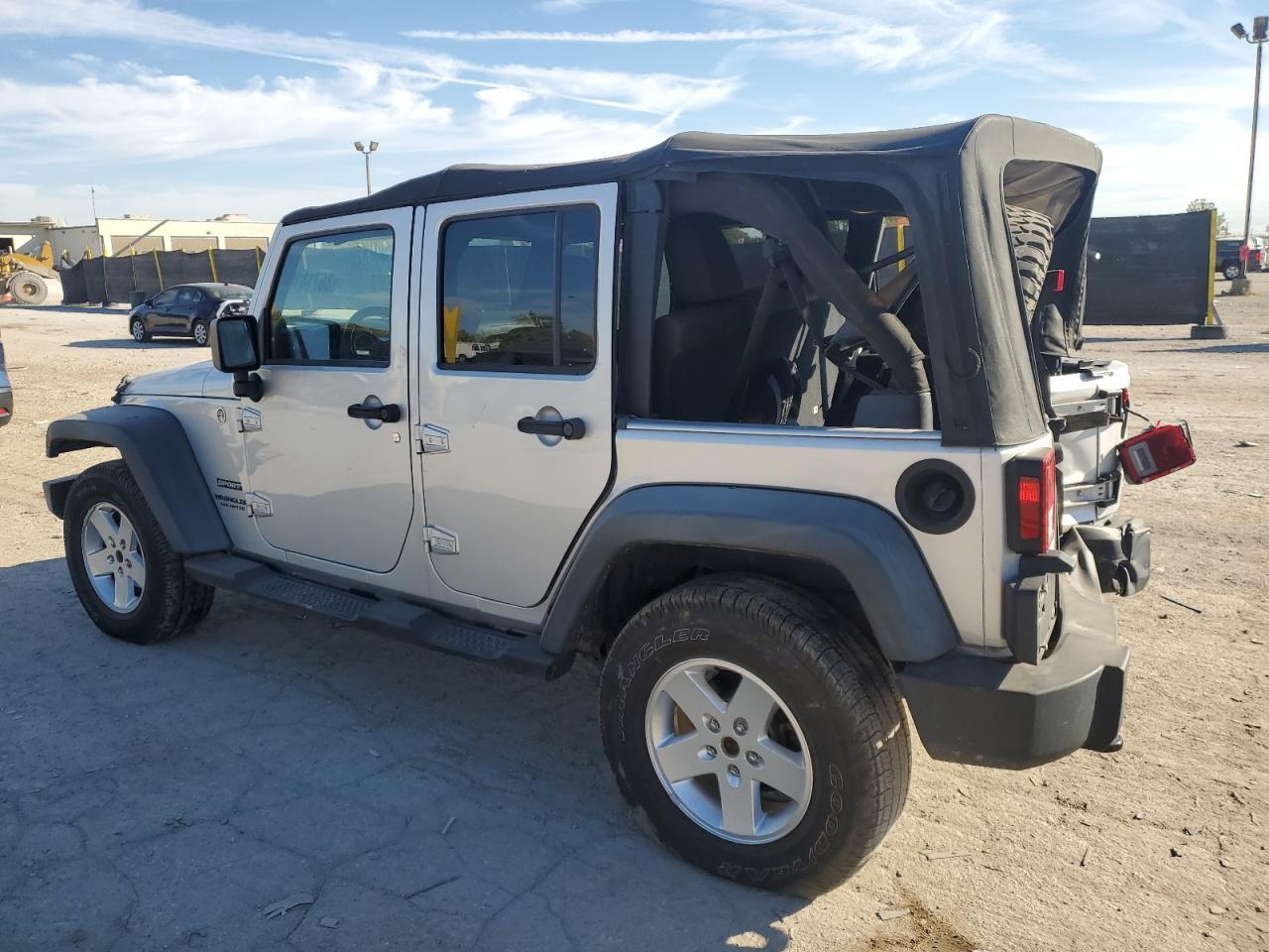 2011 Jeep Wrangler Unlimited Sport - Image 2