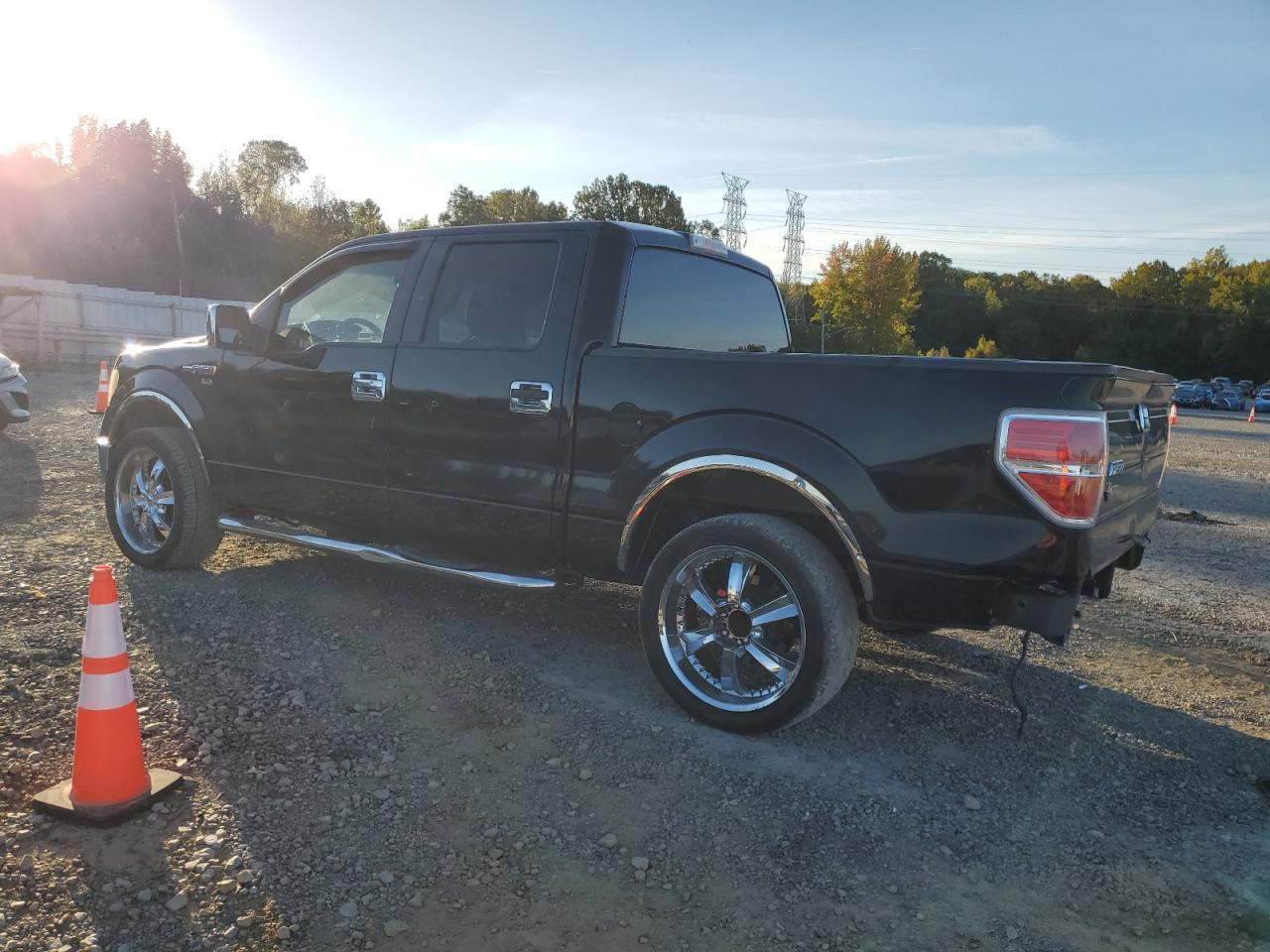 2010 Ford F150 Supercrew - Фото 2