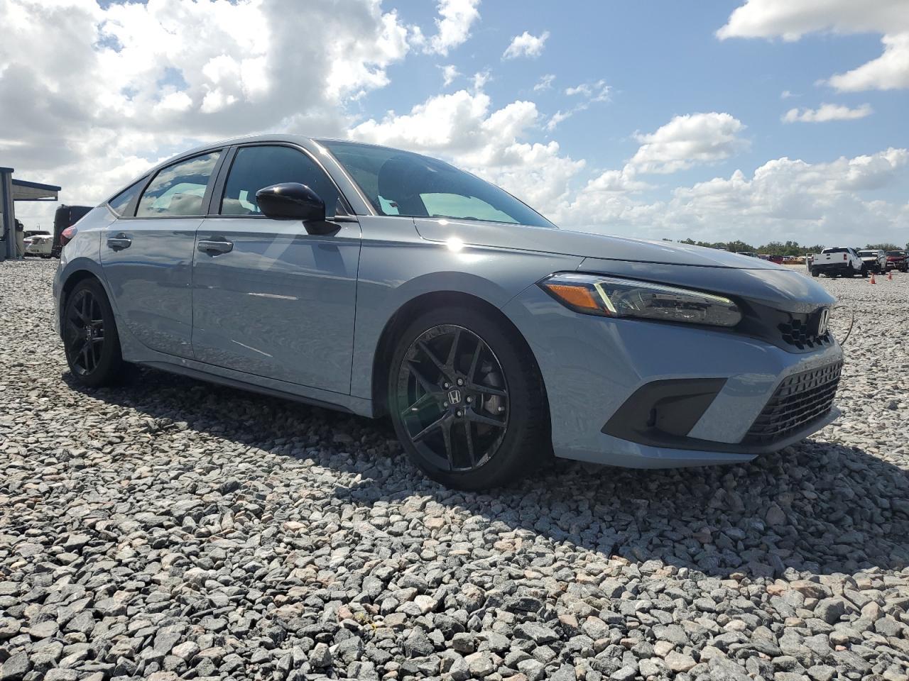 2024 Honda Civic Sport - Image 4