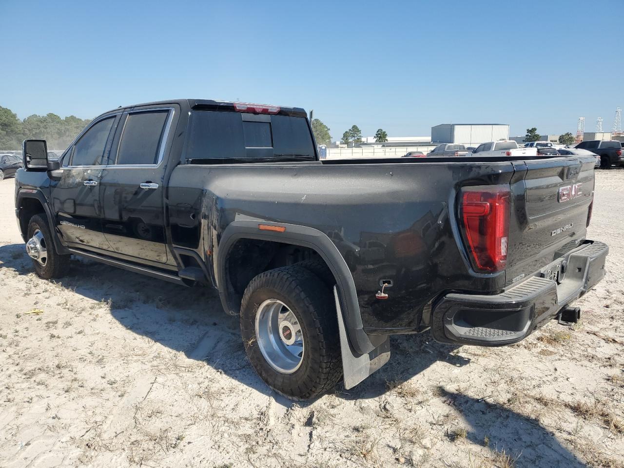 2023 GMC Sierra K3500 Denali - Image 2