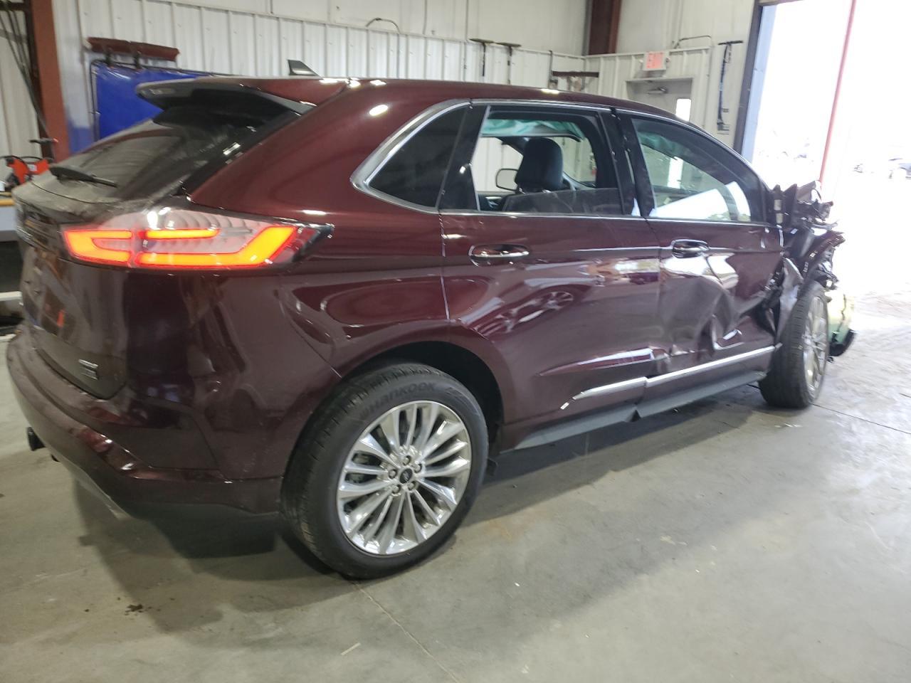 2024 Ford Edge Titanium - Фото 3