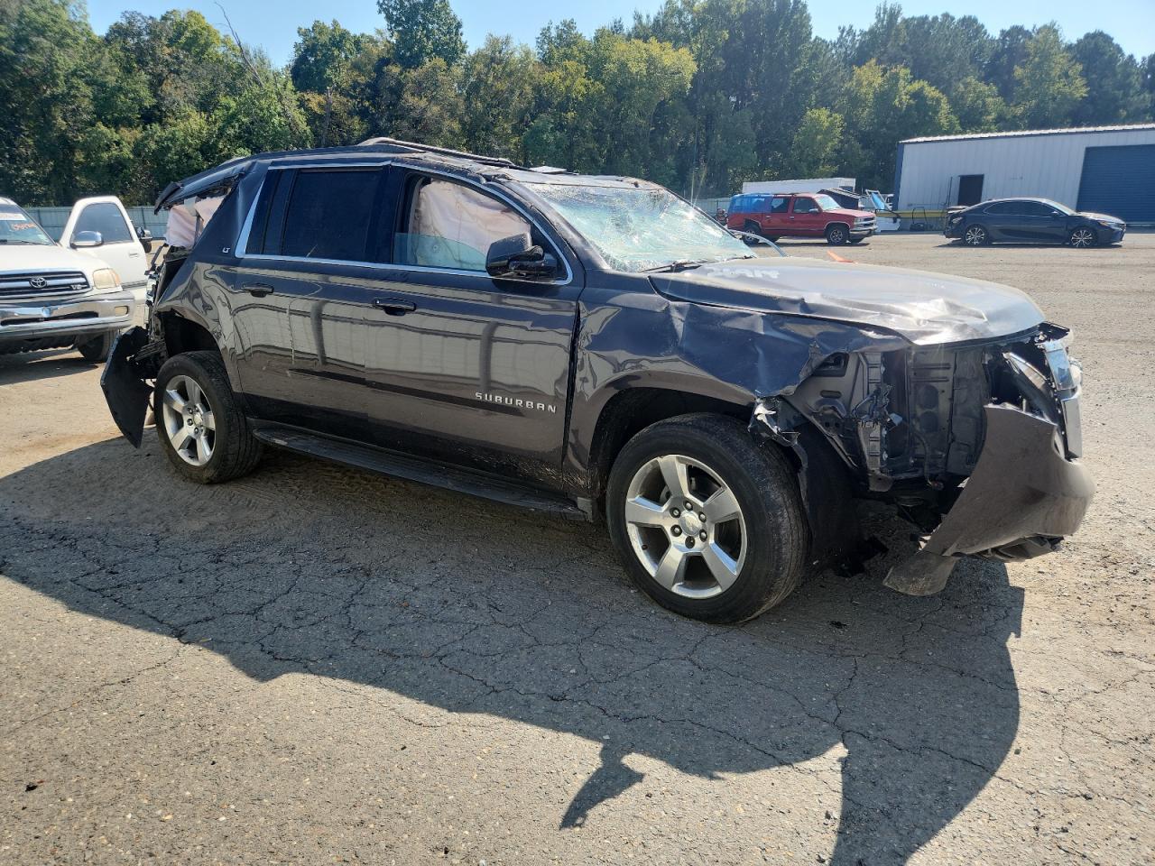 2016 Chevrolet Suburban C1500 Lt - Фото 4