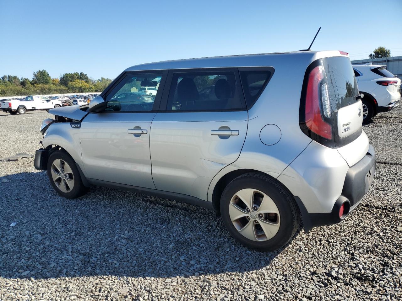 2016 Kia Soul - Image 2