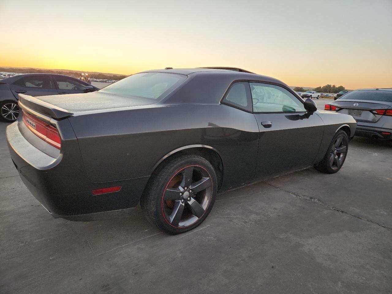 2013 Dodge Challenger R/T - Фото 3