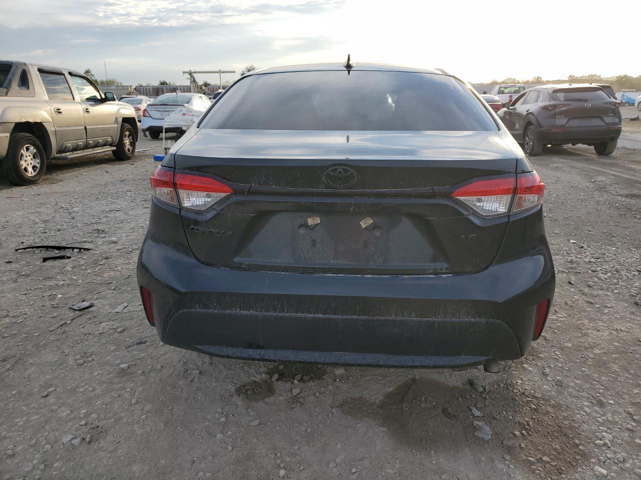 2020 Toyota Corolla Le - Фото 6