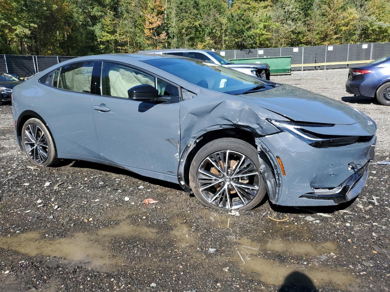 2023 Toyota Prius Le - Фото 4