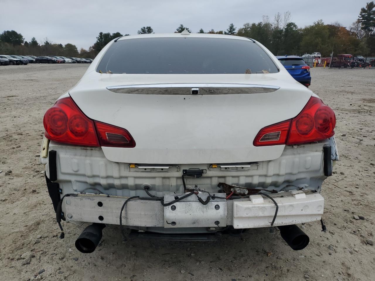 2015 Infiniti Q40 - Фото 6