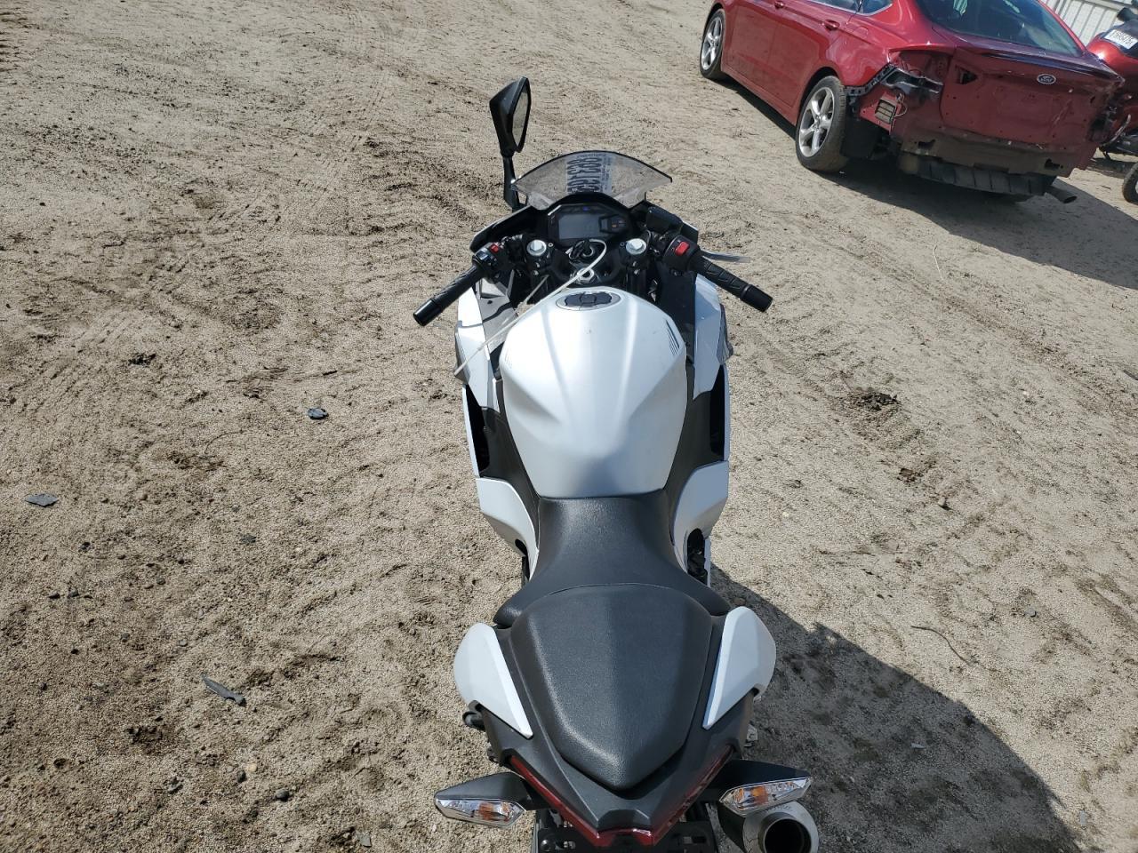 2024 Kawasaki Ex500 - Image 6