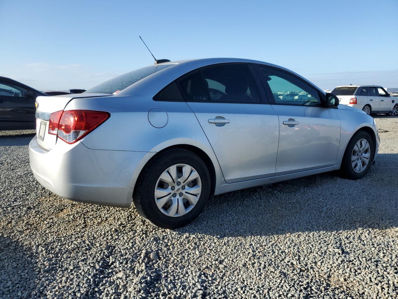 2016 Chevrolet Cruze Limited Ls - Image 3