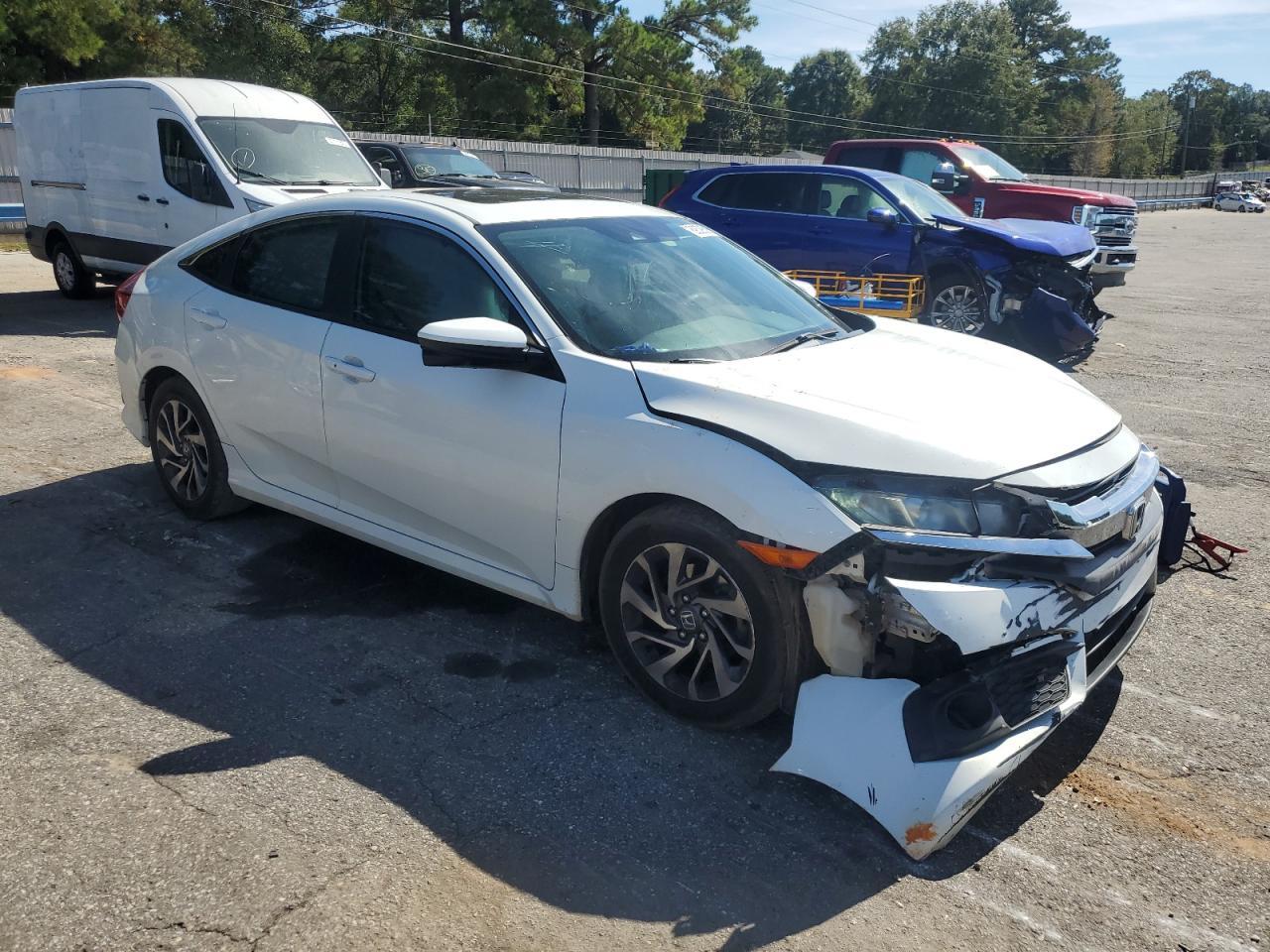 2018 Honda Civic Ex - Image 4