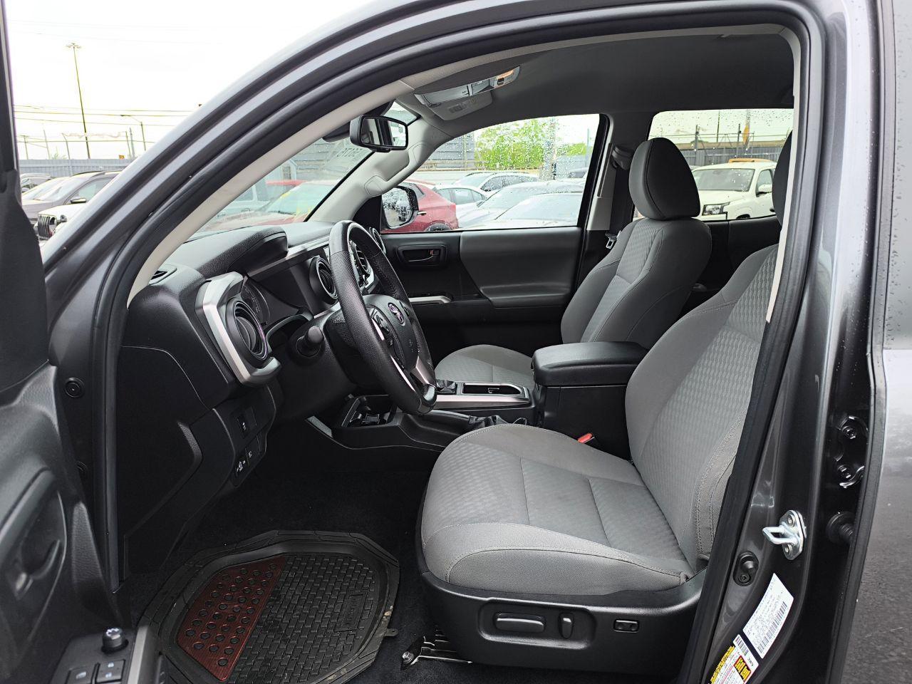 2023 Toyota Tacoma Double Cab - Image 7