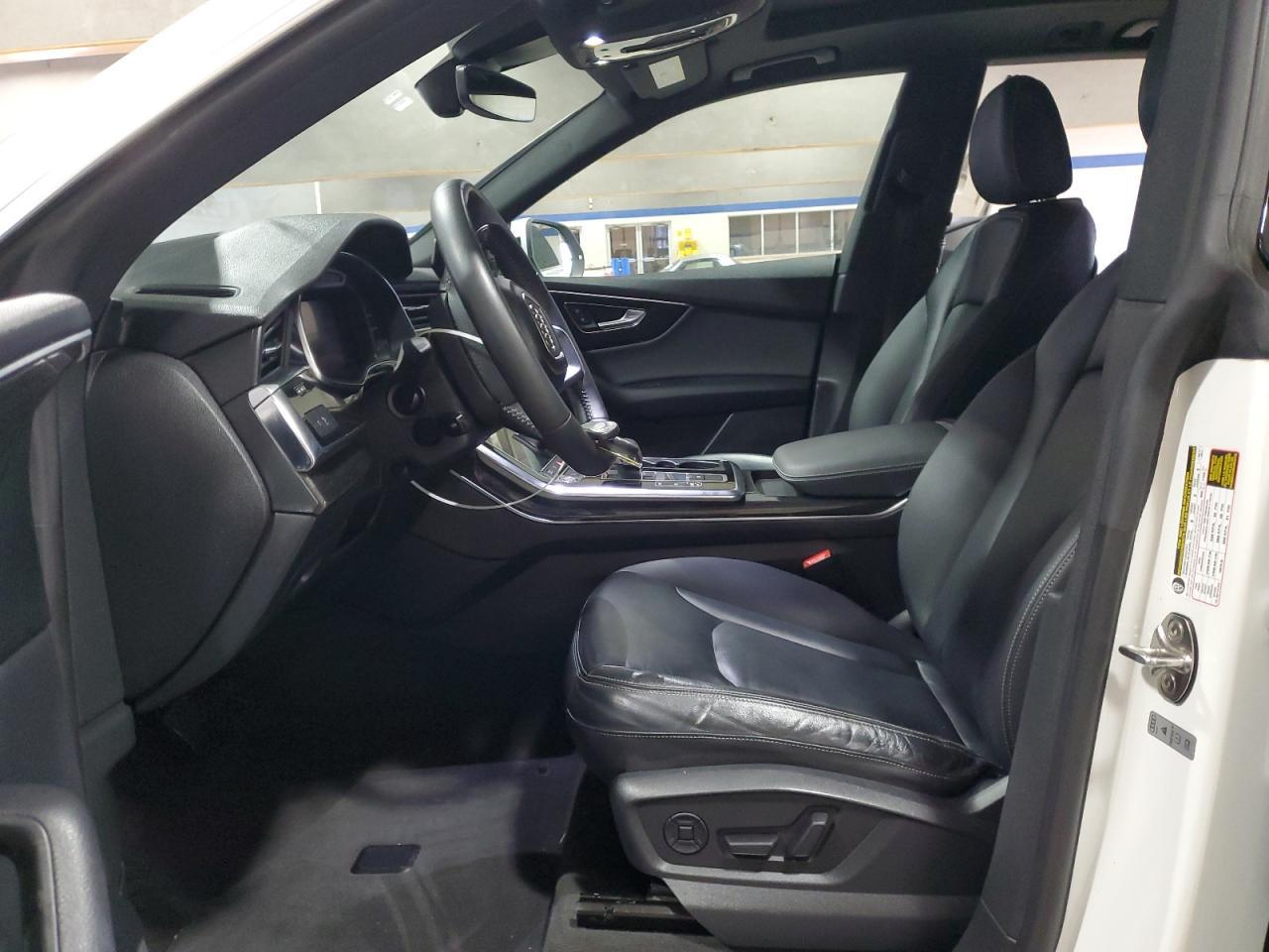 2019 Audi Q8 Premium - Фото 7