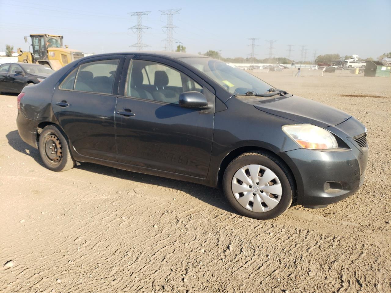 2010 Toyota Yaris - Фото 4