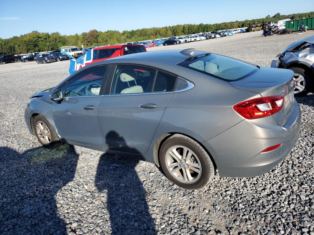 2017 Chevrolet Cruze Lt - Фото 2