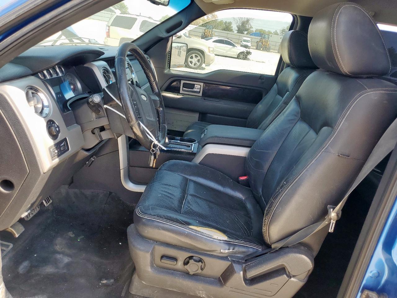 2010 Ford F150 Supercrew - Image 7