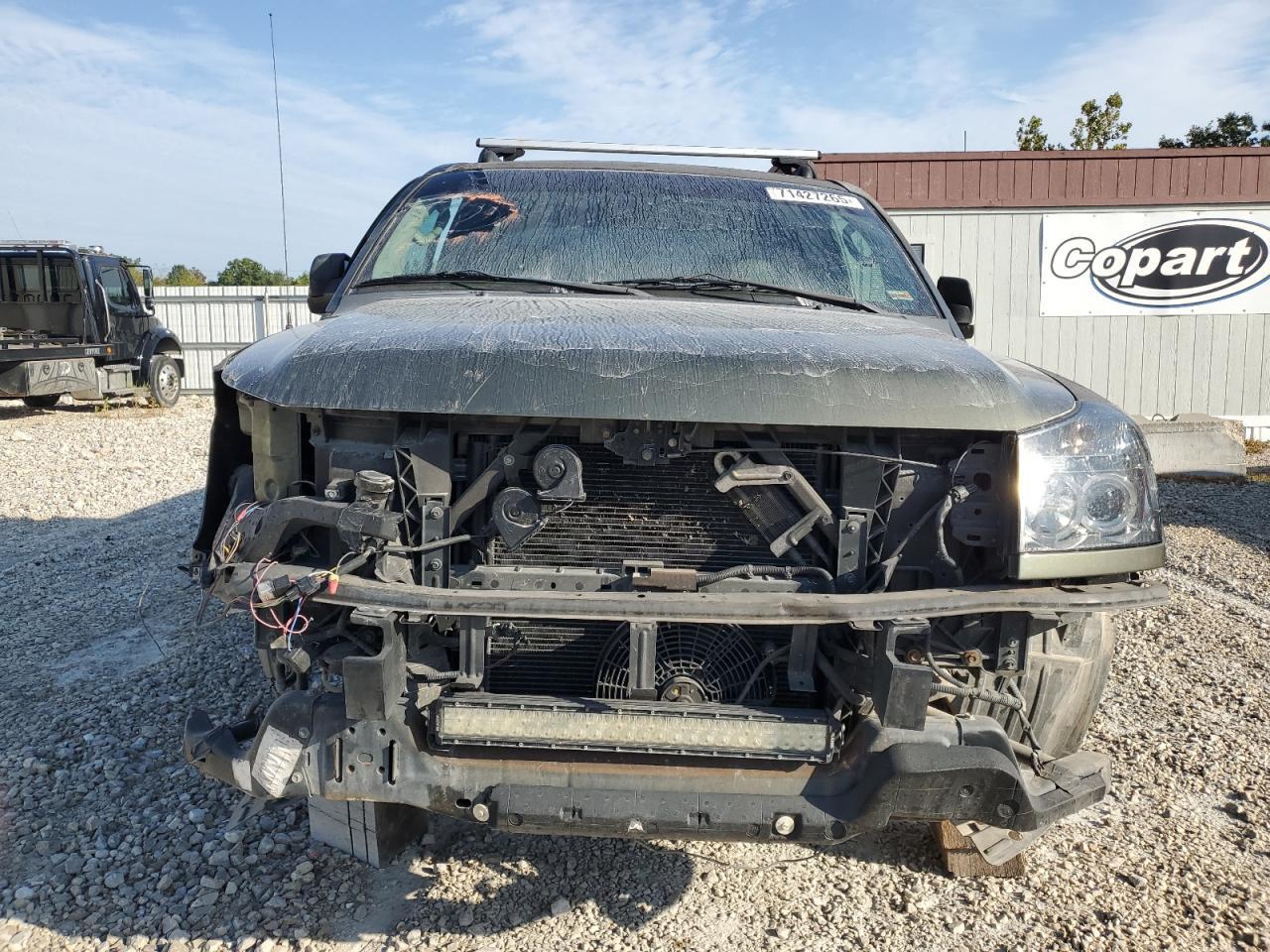 2005 Nissan Titan Xe - Image 5