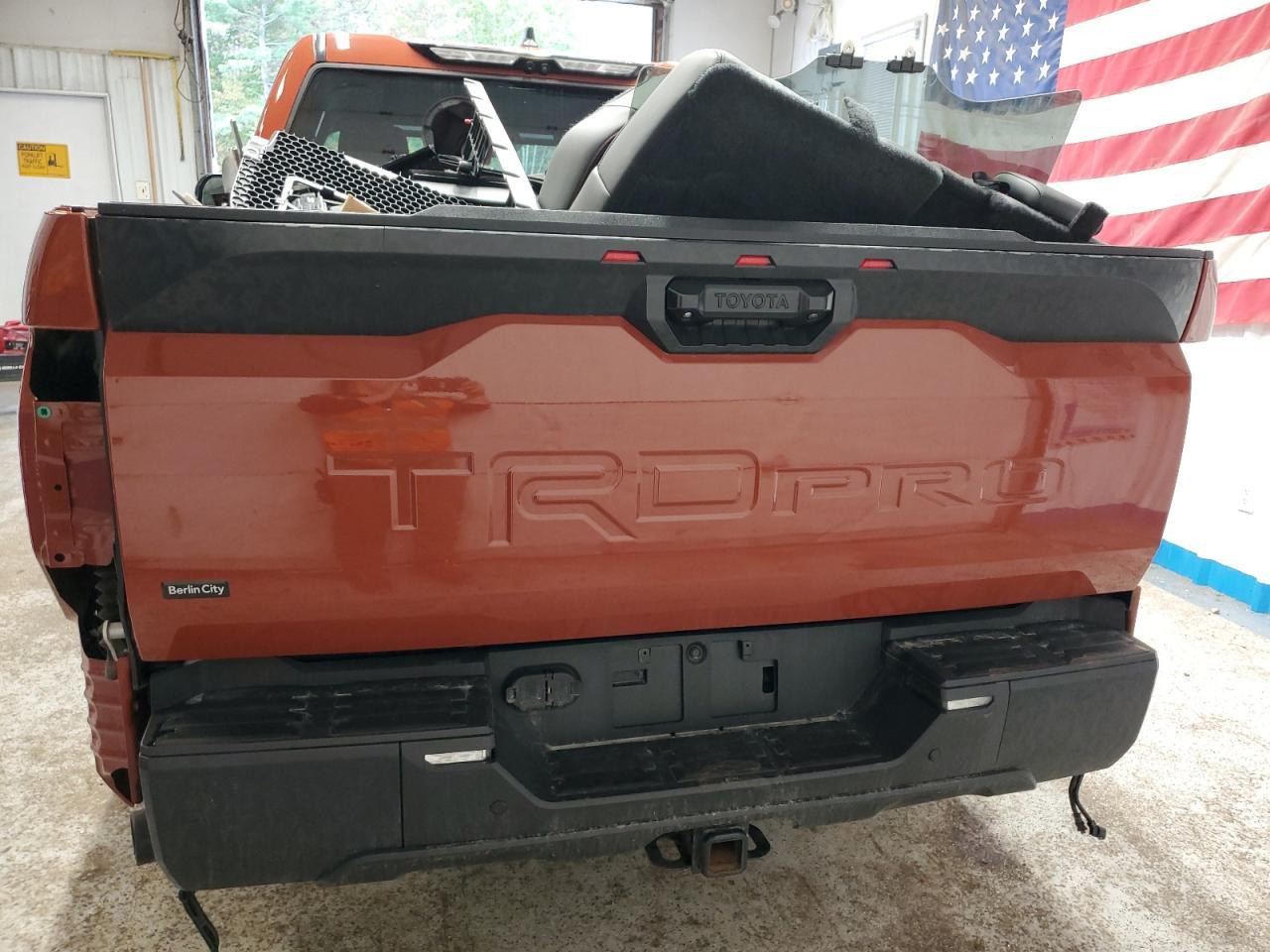 2024 Toyota Tundra Crewmax Limited - Фото 6