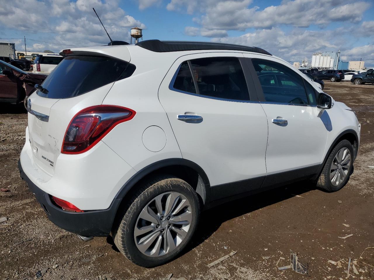 2018 Buick Encore Preferred - Фото 3
