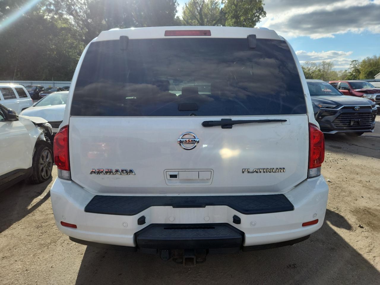 2012 Nissan Armada Sv - Image 6