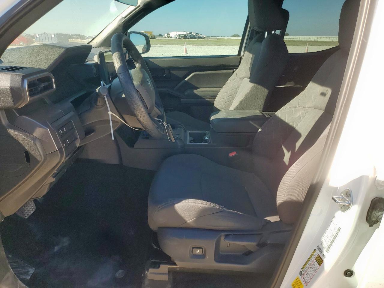 2025 Toyota Tacoma Double Cab - Image 7