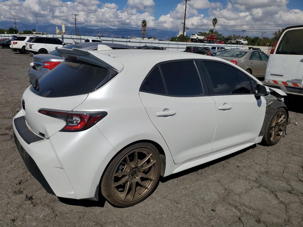 2022 Toyota Corolla Xse - Фото 3
